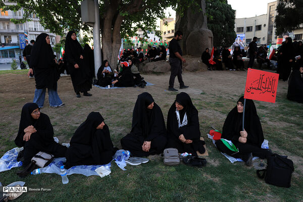 مراسم تشییع پیکر مطهر رهبر شهید انقلاب در تهران - 1
