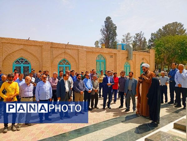 مشت هایی که آزادی فلسطین را صدا میزند