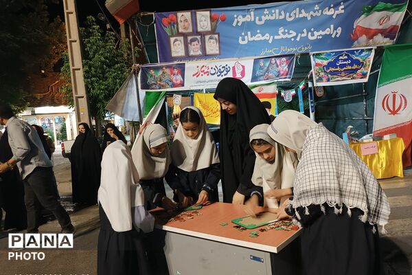  روز پرجنب‌وجوش دانش‌آموزان ورامین در غرفه آموزش و پرورش