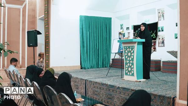 آیین افتتاحیه انجمن تخصصی شعر و ادب دانش آموزی