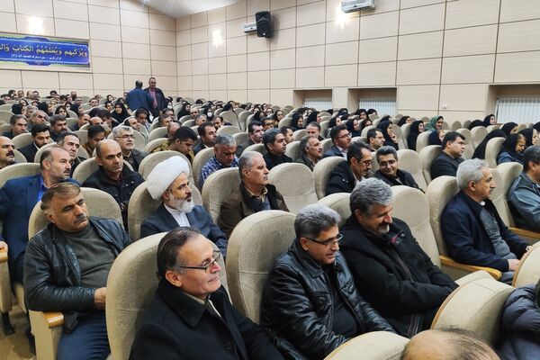 نشست مدیران استان کردستان و مشاور وزیر آموزش و پرورش با محوریت پویش ملی«بر مدار مقاومت»