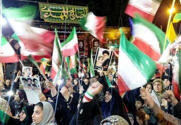 دانش‌آموزان بازوی قوی این نظام هستند