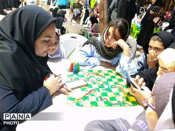 برگزاری موکب اداره آموزش و پرورش ناحیه چهار استان اصفهان