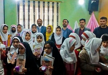 تجلیل از حافظان جزء ۳۰ قرآن و مربیان قرآنی در کوهدشت