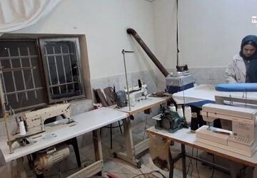 کارگاه تولیدی خیاطی صنعت کوچک شهر کلاته رودبار 