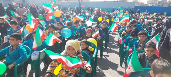 جشن نیمه شعبان در آموزشگاه شهید رسول نم‌نبات ناحیه۴ اصفهان