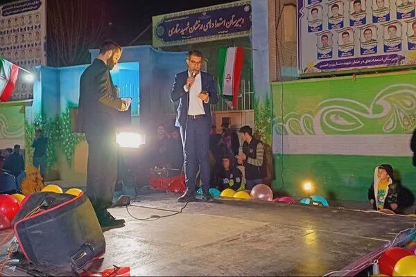 جشن خیابانی و هئیت هفتگی دختران دبیرستان شهید رستمرودی به مناسبت ولادت حضرت رقیه(س) 