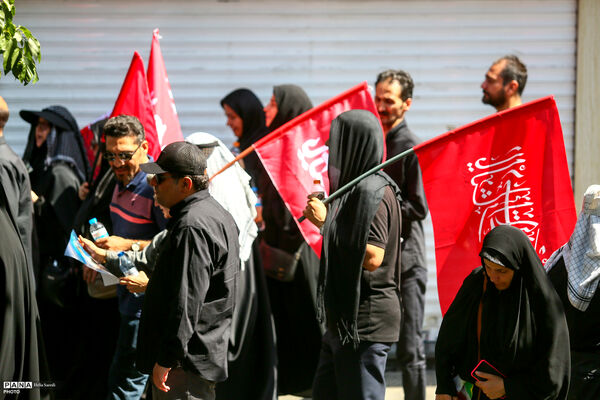 مراسم تشییع پیکر مطهر رهبر شهید انقلاب در تهران - 4