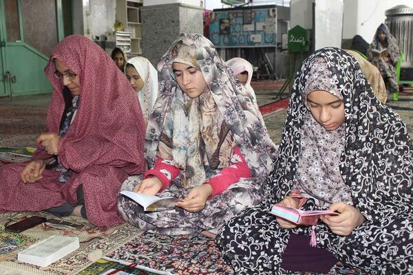 دومین روز از خلوت مومنانه دانش‌آموزی
