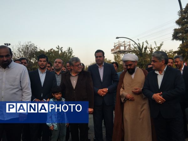 جشنواره طعم و رنگ پاییز با حضور شهردار مشهد آغاز به کار کرد