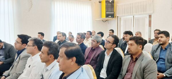 نشست توجیهی  مدیران مدارس شهرستان طرقبه شاندیز