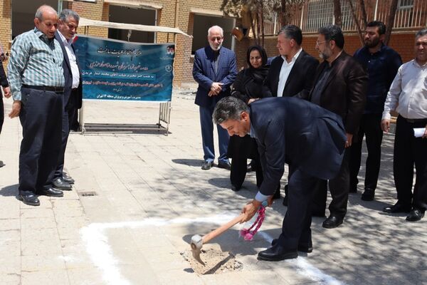 کلنگ زنی هنرستان شهید رضا صفار هرندی 