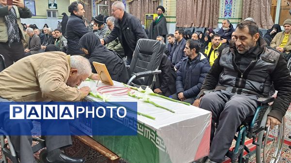 تشییع جانباز شهید دکتر موسی میرشکار در مشهد