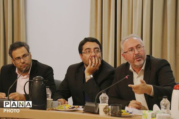 هم‌اندیشی معاونان پرورشی و فرهنگی آموزش‌وپرورش سراسر کشور در مشهد