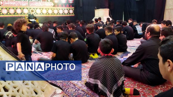 سوگواره احلی من العسل با حضور دانش آموزان اسلامشهری