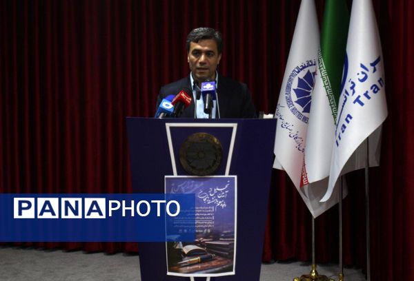 آیین تجلیل از ۵۰ معلم بازنشسته زنجان