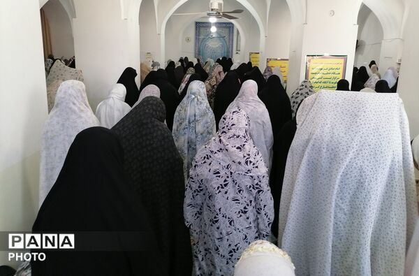 نماز جمعه در مسجد جامع شهرستان خلیل‌آباد