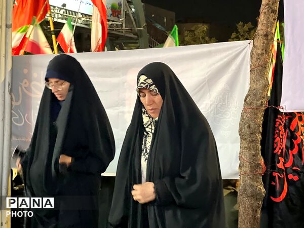 اقامه نماز استغاثه به درگاه الهی در کرج