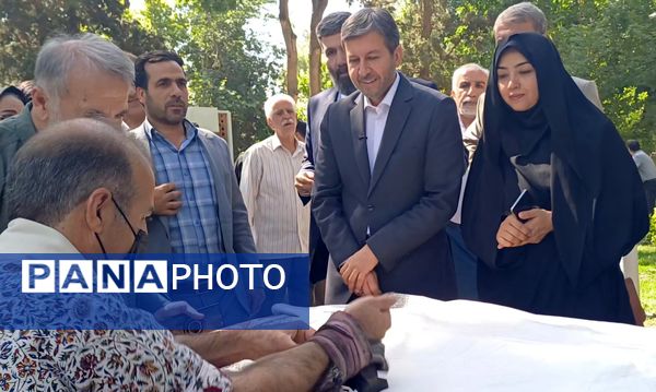 آیین بهره‌برداری از گذر صنایع دستی اصفهان