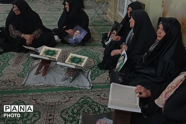 حلقه صالحین؛ روایتی از حضور و همدلی نمازگزاران پیشوا