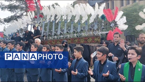 جلوه‌هایی از حرکت نمادین کاروان اسرای کربلا در قم