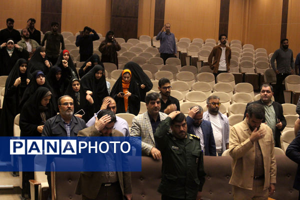 مراسم اختتامیه مرحله استانی نهمین جشنواره ملی فانوس در قم