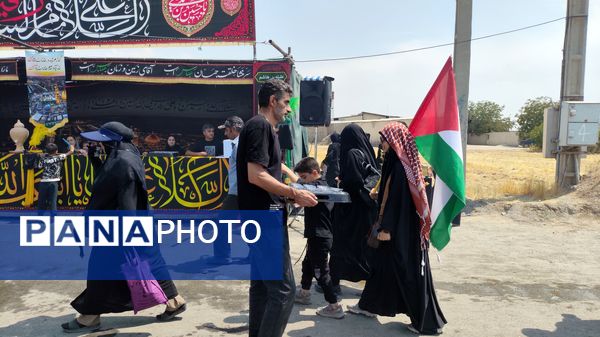 حضور پر شور عزاداران و شهروندان اراکی در پیاده‌روی جاماندگان اربعین 