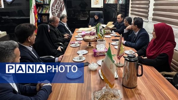 مدرسه‌ای که تاریخ نفس می‌کشد؛ روایت تصویری از سعادت بوشهر