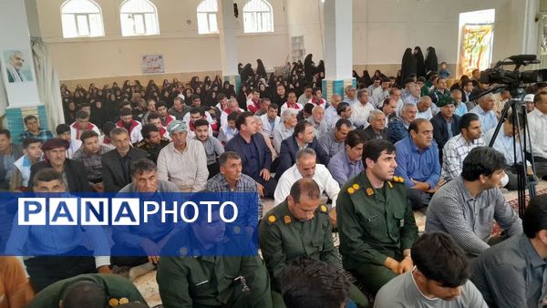 مراسم گرامیداشت شهدای بمباران هوایی شهرستان ایوانغرب