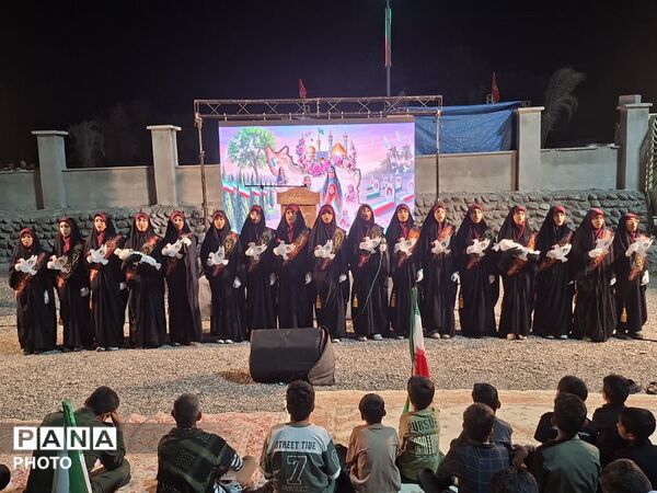اجتماع حماسی «دختران زینبی» در سندرک به مناسبت سالروز ولادت حضرت معصومه (س)