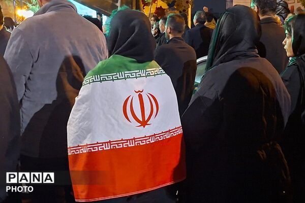 سی شب کنار هم در تجمعات خونخواهی رهبر شهید