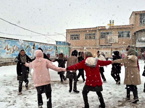 برف زمستانی، مهمان شهرستان کیار