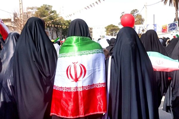 وحدت ملی مردم فیروزآباد