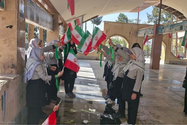 هفته بسیج و غبار روبی مزار شهدای  امامزاده عمادالدین (ع) در شهرستان رباط‌کریم