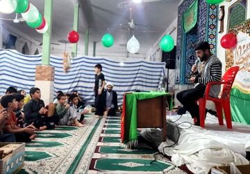 صحنه‌ شکوفایی معنویت نوجوانان در آیین اعتکاف