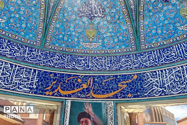 برپایی میز خدمت و ایستگاه پایش سلامتی توسط مراقبین سلامت مدارس