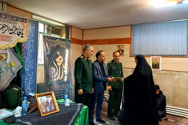  سوگواره فاطمی و گرامیداشت هفته بسیج در ورامین
