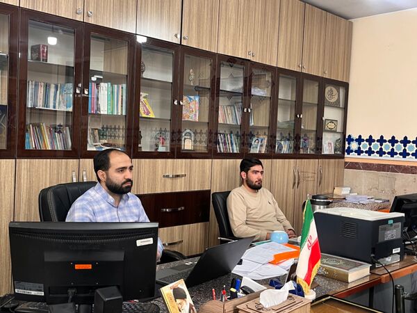 جلسات توانمند سازی دانش آموزان راه یافته به مرحله استانی مسابقات قرآن عترت و نماز