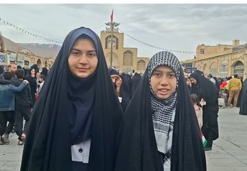 حماسه ۲۲ بهمن ، روایتگر وحدت ایرانیان