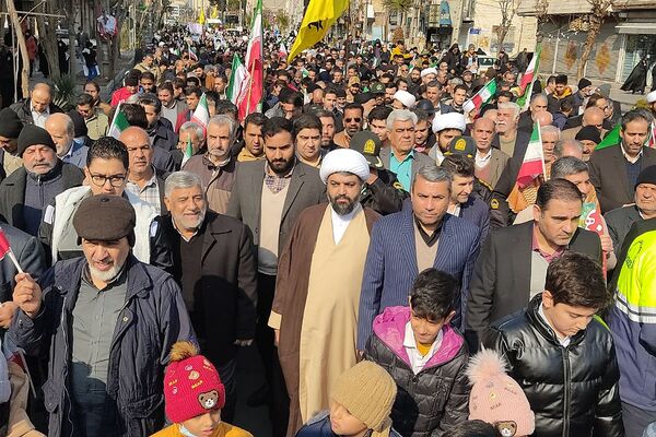راهپیمایی ۲۲بهمن در کهریزک و باقرشهر