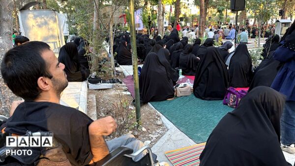 نوای عرفه در کنار شهدا