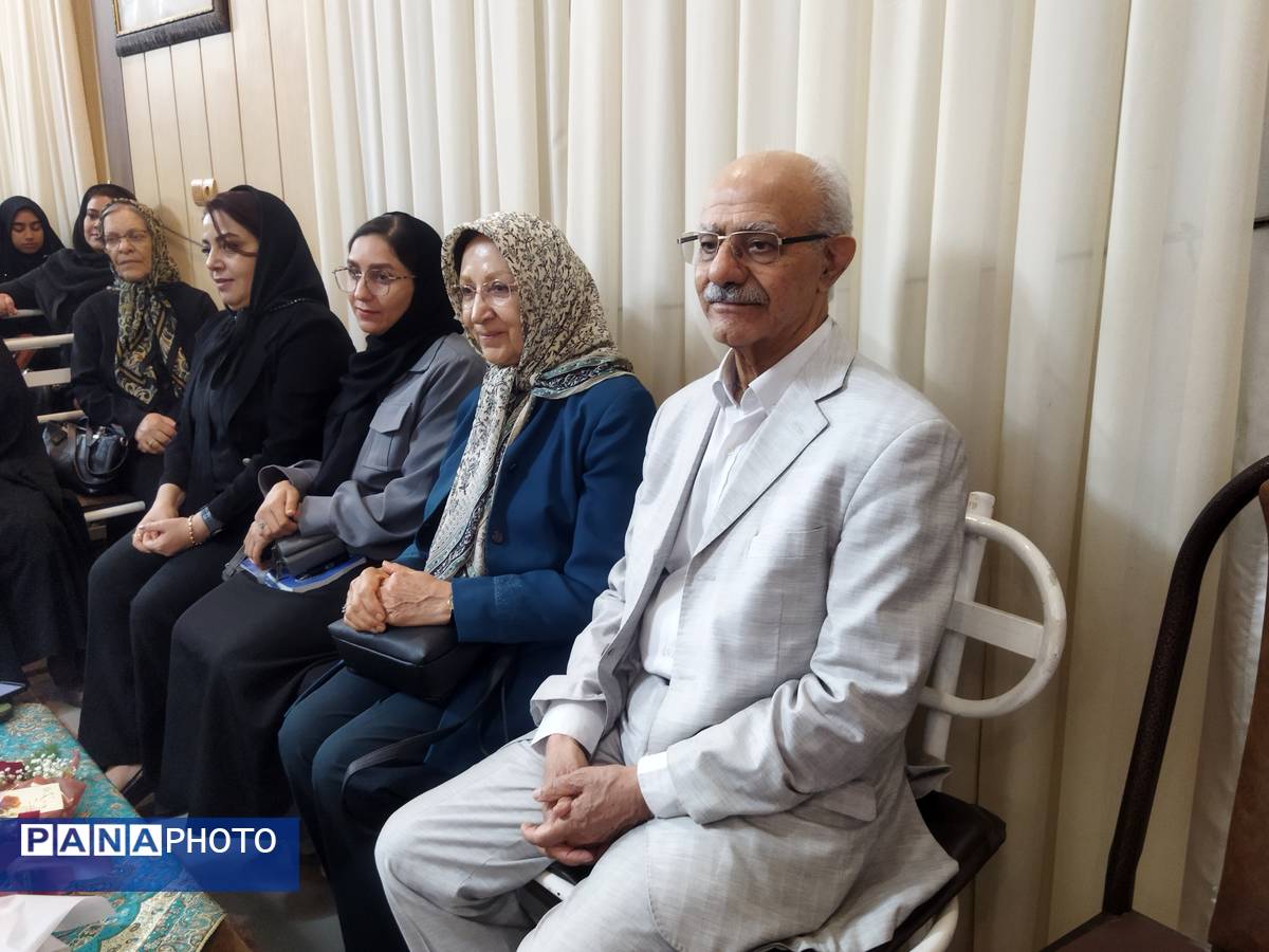 مراسم گرامیداشت و معرفی کتاب‌های پدر علم سم شناسی ایران در بیرجند