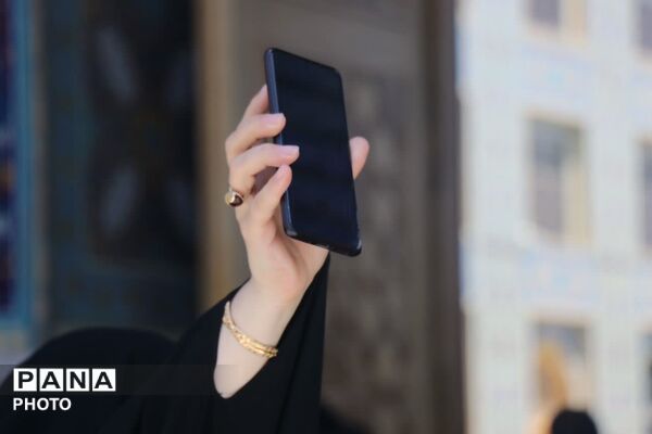 حال و هوای زائران حریم مطهر رضوی در تاسوعای حسینی