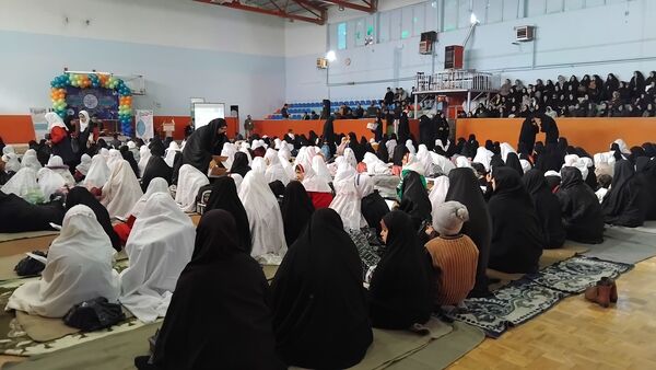 جشن چلچراغ آیه‌ها در سالن ورزشی ۲۲ بهمن اهر