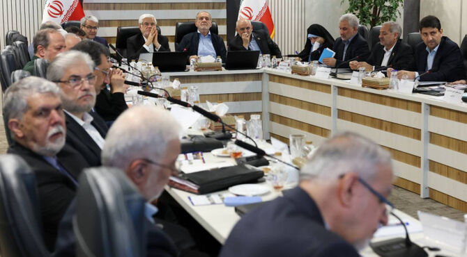 تصویب سه مصوبه در هیات دولت/ آمادگی‌ها برای برگزاری انتخابات تمام الکترونیک شوراها در کشور