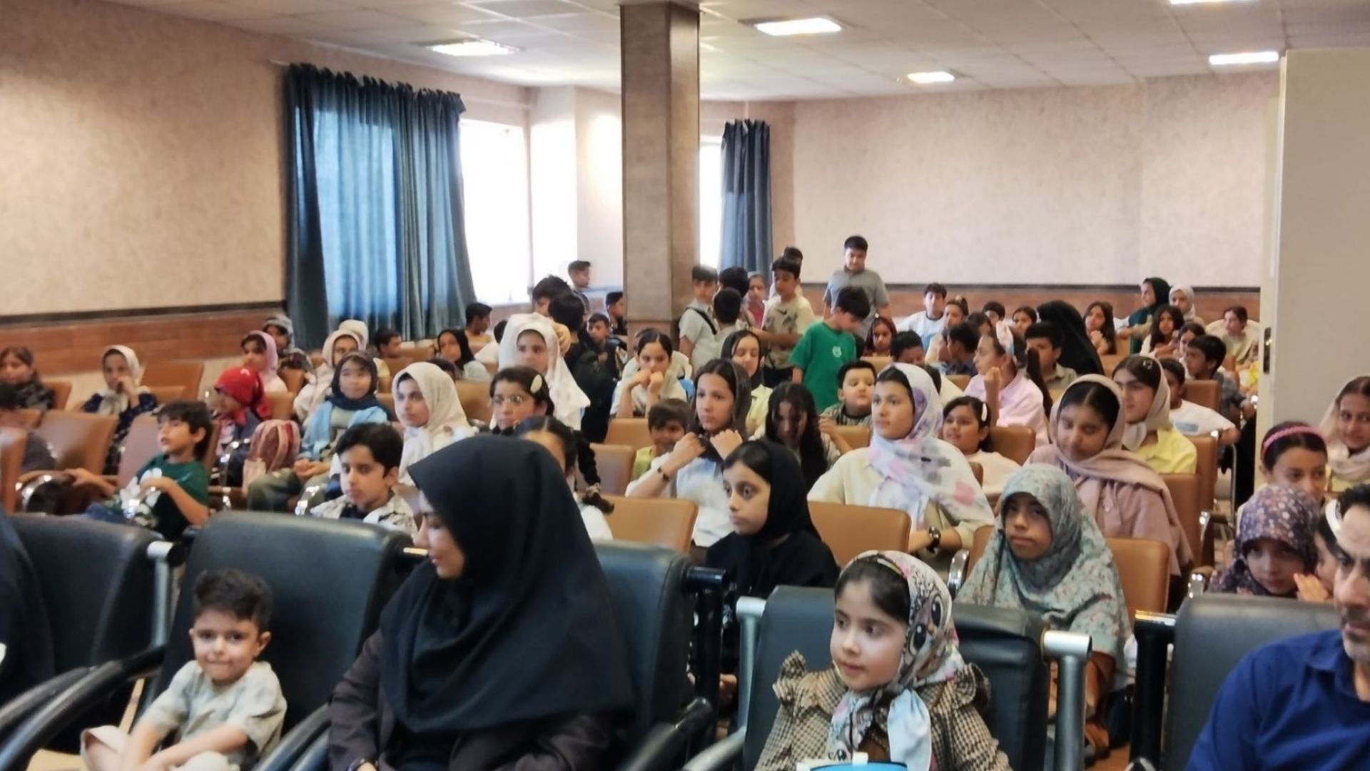 اختتامیه کلاس‌های تابستانی کانون علامه طباطبایی فامنین 