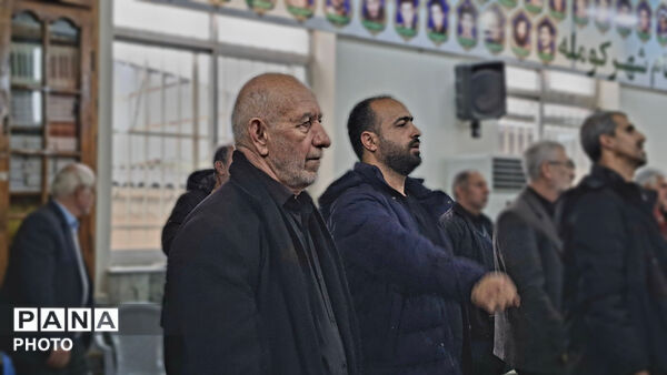 حضور حماسی مردم کومله در بیعت با رهبر معظم انقلاب 