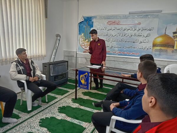 جلسه انجمن اسلامی مدرسه نمونه آیت الله خامنه ای