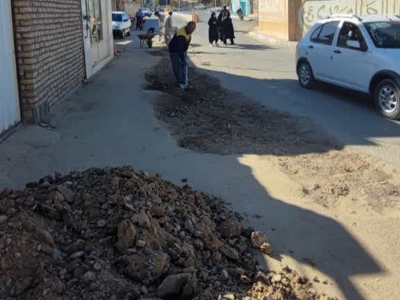 فدافن در مسیر آبادانی