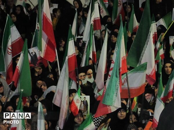 تا پای جان پای کار ایران
